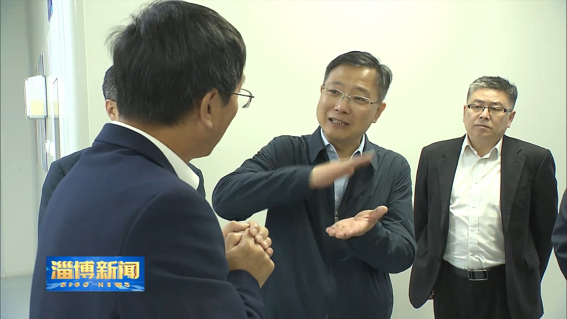 中共淄博市委書記馬曉磊到新恒匯電子調(diào)研1.jpg