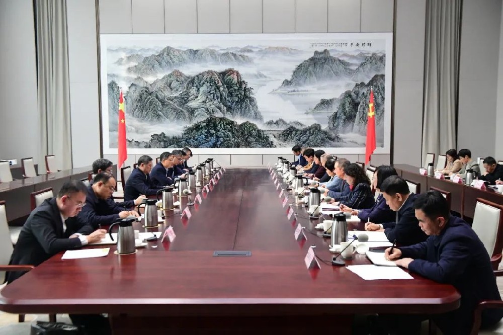 任志軍董事長受邀參加淄博市經(jīng)濟(jì)社會發(fā)展專